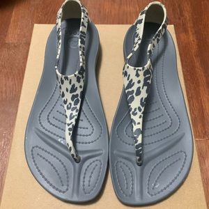 Crocs Leopard Print Sexi Flip Size 7W